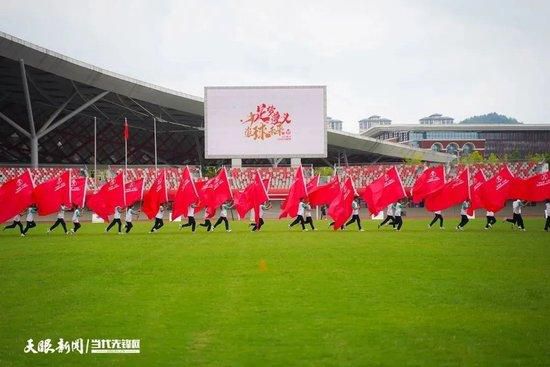 虽然拜仁仍对他有意，不过阿森纳现在已经加入了帕利尼亚争夺战。